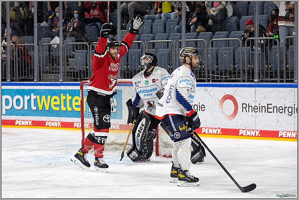 PENNY DEL;  Koelner Haie - Iserlohn Roosters; Koeln, 20.02.2022